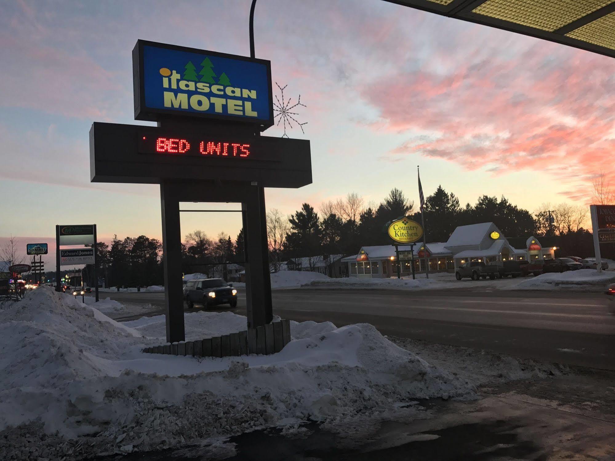 Itascan Motel Grand Rapids Exterior photo